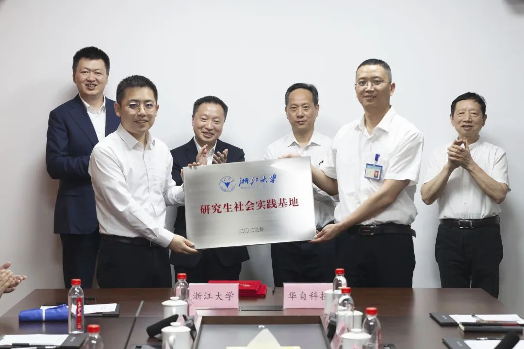 亚傅yabosports官网手机版