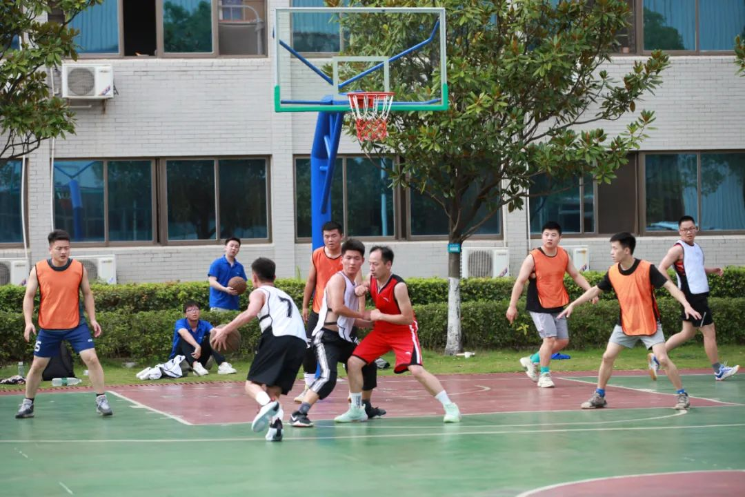 亚傅yabosports官网手机版
